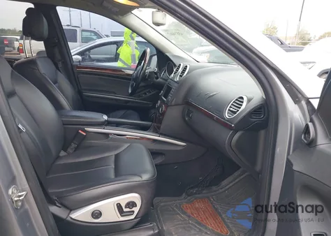 2011 Mercedes-Benz Gl 450 4Matic z USA, uszkodzony, nr VIN 4JGBF7BE0BA641859